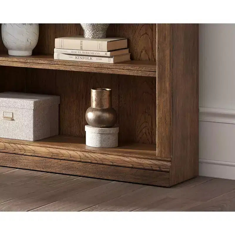 Libreria Alta Tradizionale 94" in Legno con Contenitore, Collezione Stratton Marrone - Martin Furniture