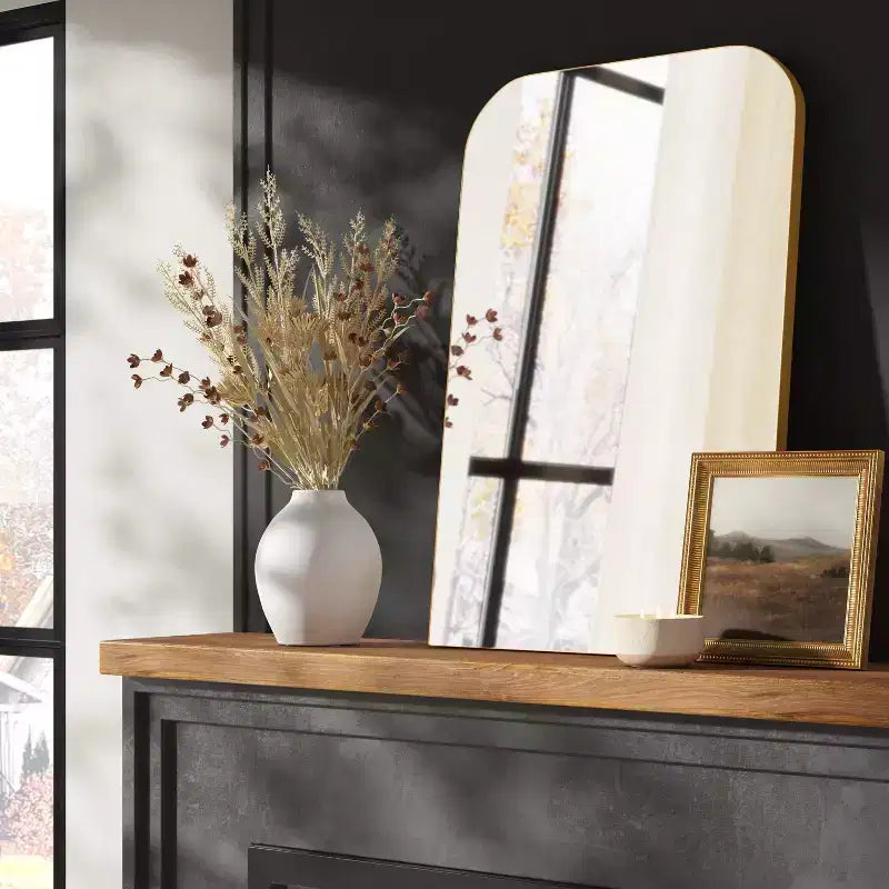 Specchio da mensola infinito in ottone 61 x 91 cm - Threshold™: resistente alla ruggine, montaggio a parete, arredamento moderno