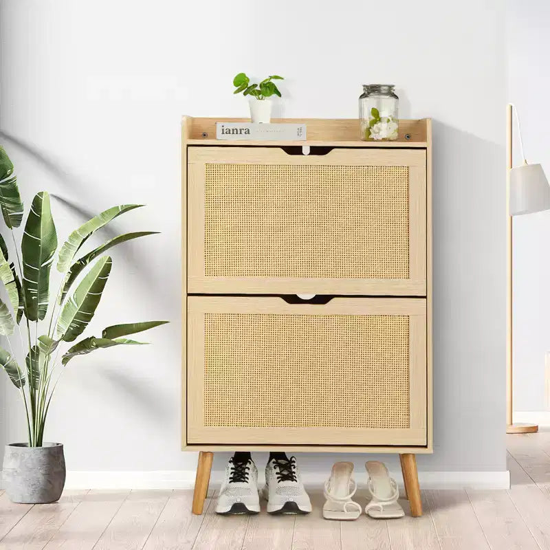 Scarpiera Nascosta con 2 Cassetti a Ribalta in Rattan e Design Antiribaltamento, Scarpiera per Ingresso, Corridoio, Organizzazione per 12-15 Paia di Scarpe