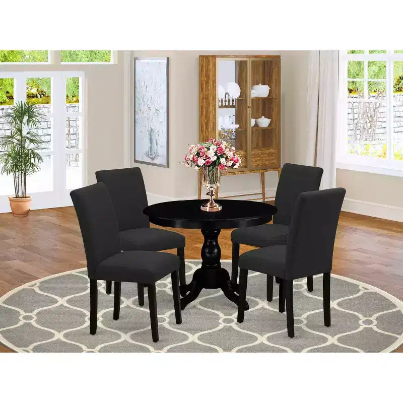 HomeStock Set da pranzo 5 pezzi con tavolo in legno massello con finitura spazzolata nera e 4 sedie