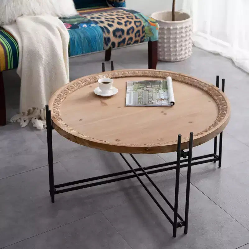 Tavolino rotondo GDFStudio Lavonia in legno di abete e ferro
