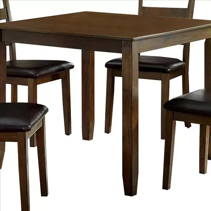 Set da pranzo Royal Hampton da 5 pezzi con sedie in similpelle, marrone