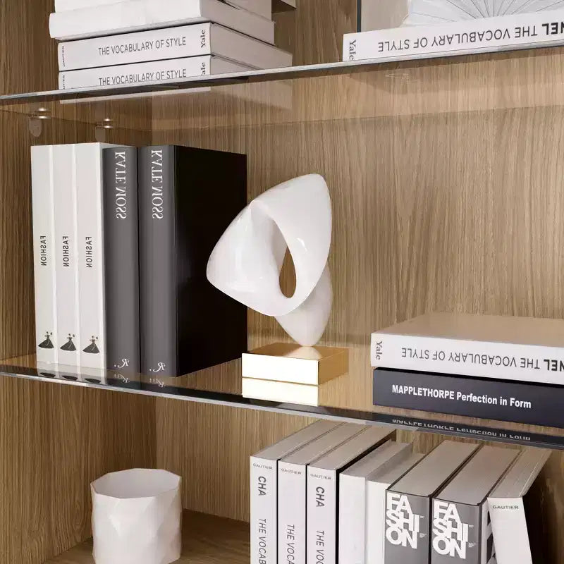 Mobile e credenza impilabili in legno massello con ripiani regolabili