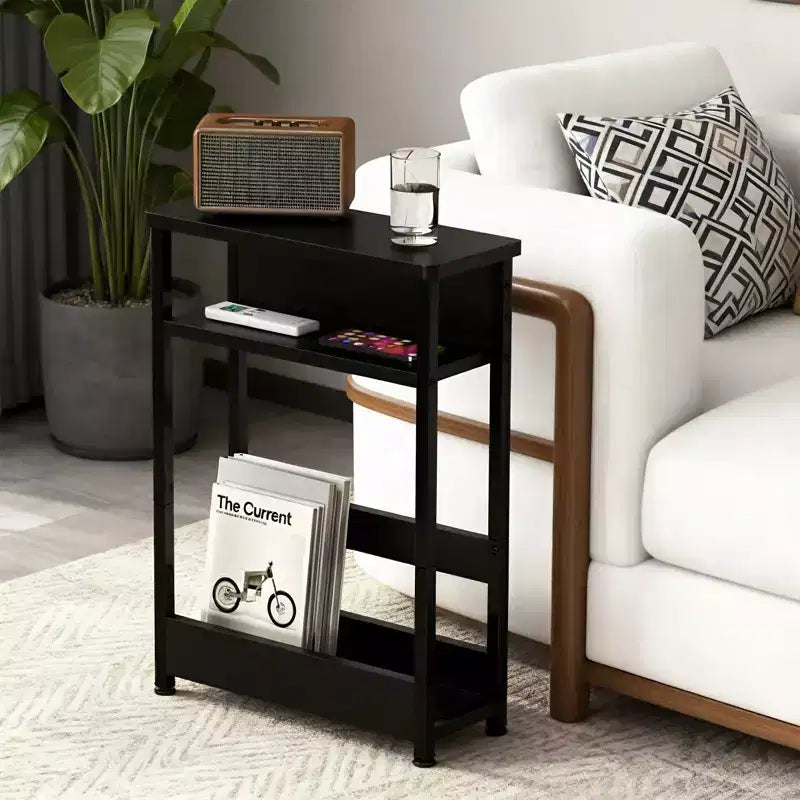 COZONY Tavolino stretto con 3 ripiani e portariviste, Tavolino sottile per piccoli spazi, Comodino moderno e sottile per soggiorno