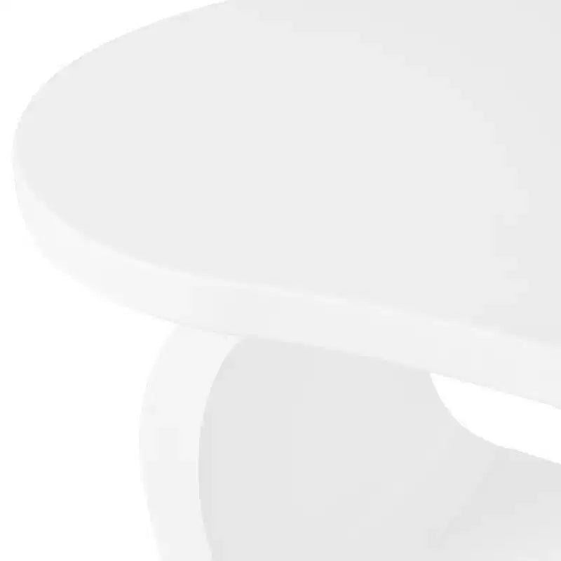 Tavolino da caffè Cloud in legno, tavolino laterale irregolare color crema con gambe curve, tavolino centrale piccolo con bordo arrotondato per soggiorno