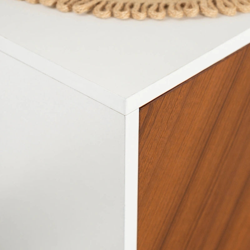 Credenza Mid-Century Modern Cassandra Middlebrook a 4 Ante, 58 pollici