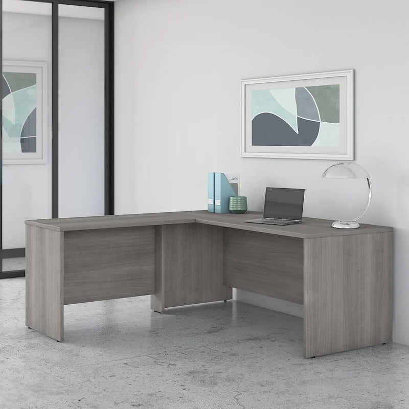 Scrivania a L Studio C 72W con allungo 42W di Bush Business Furniture