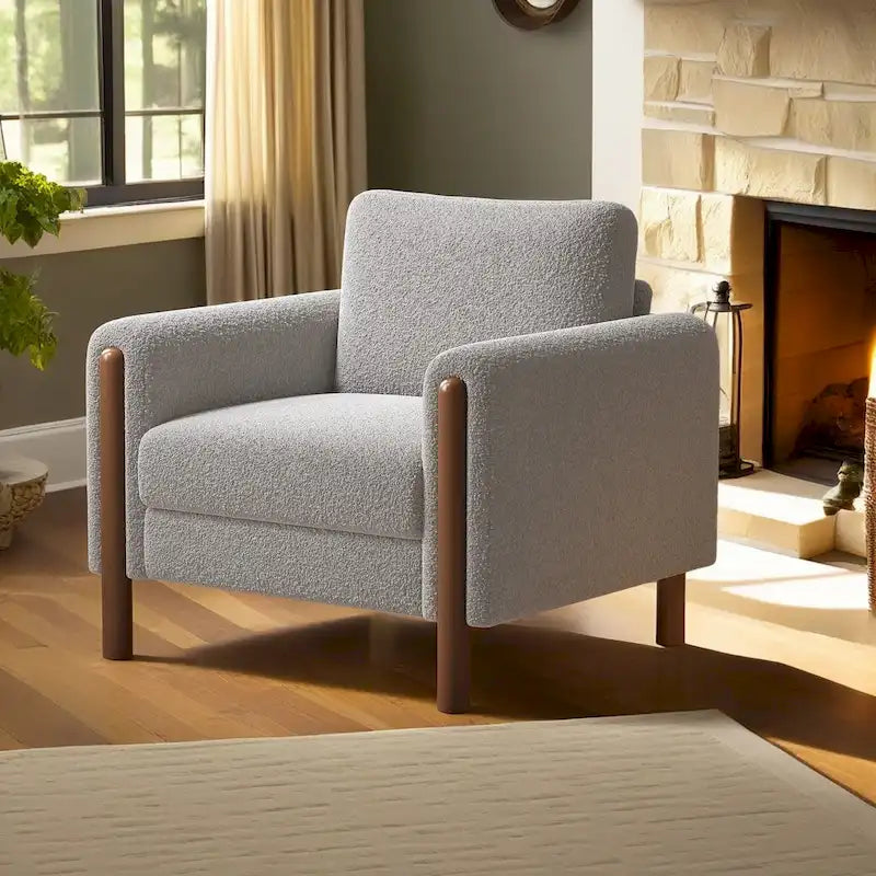 Poltrona Maloa imbottita oversize in teddy con gambe in noce di Christopher Knight Home