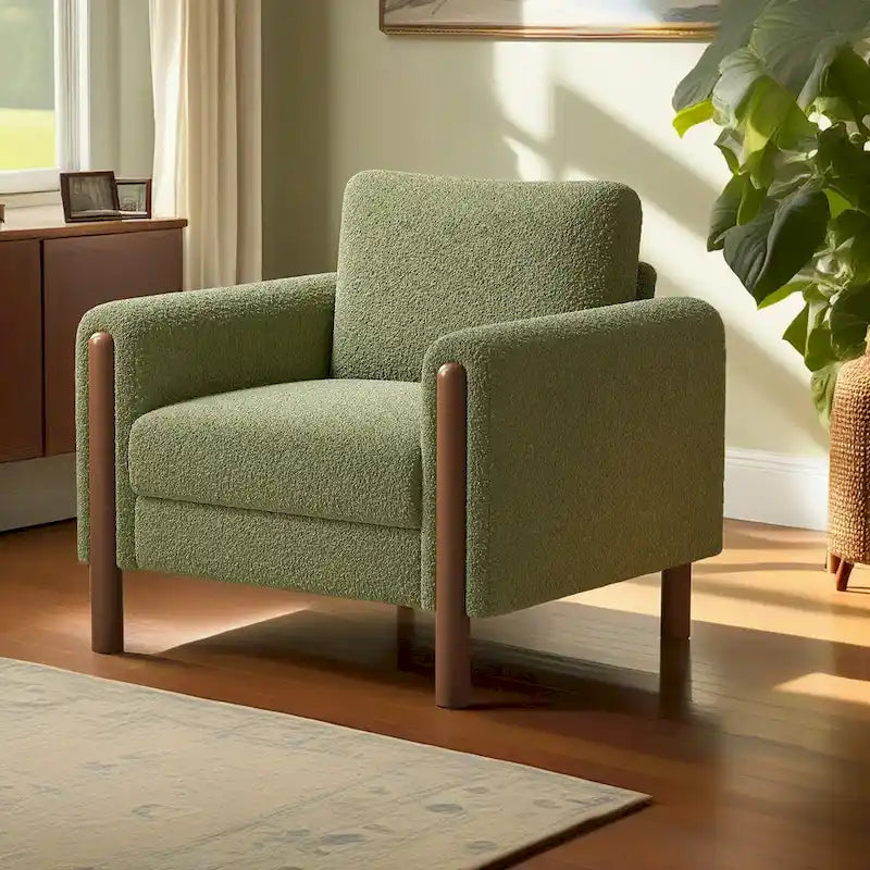 Poltrona Maloa imbottita oversize in teddy con gambe in noce di Christopher Knight Home