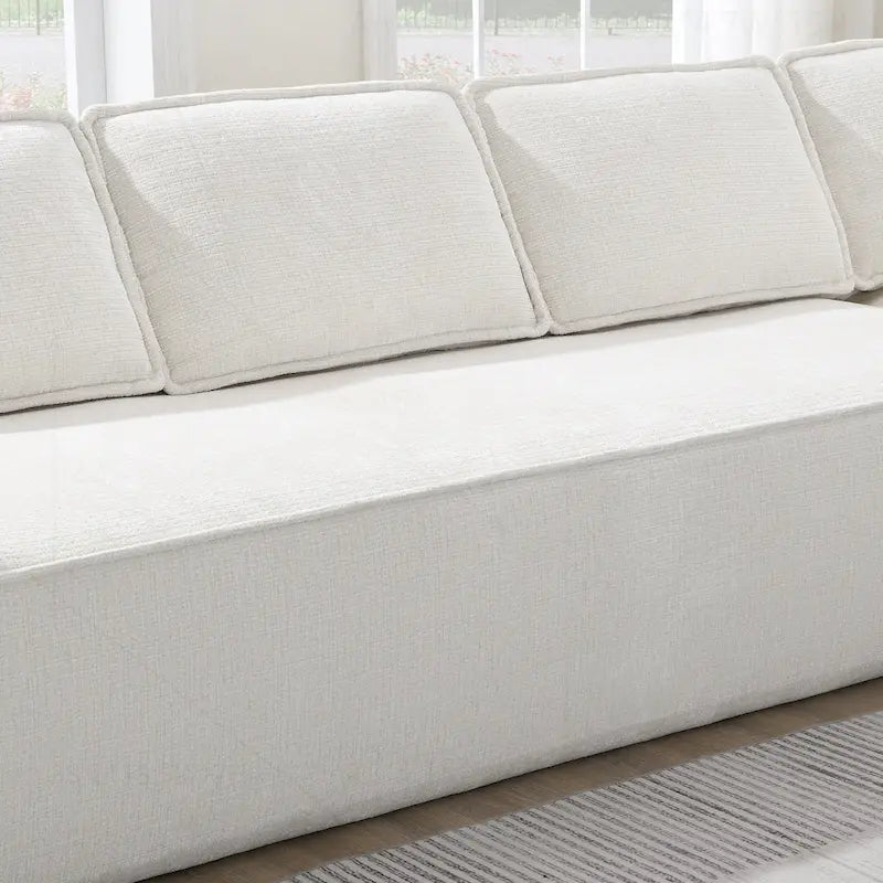 Divano Modulare Minimalista con Materiali Avanzati per Comfort e Stile