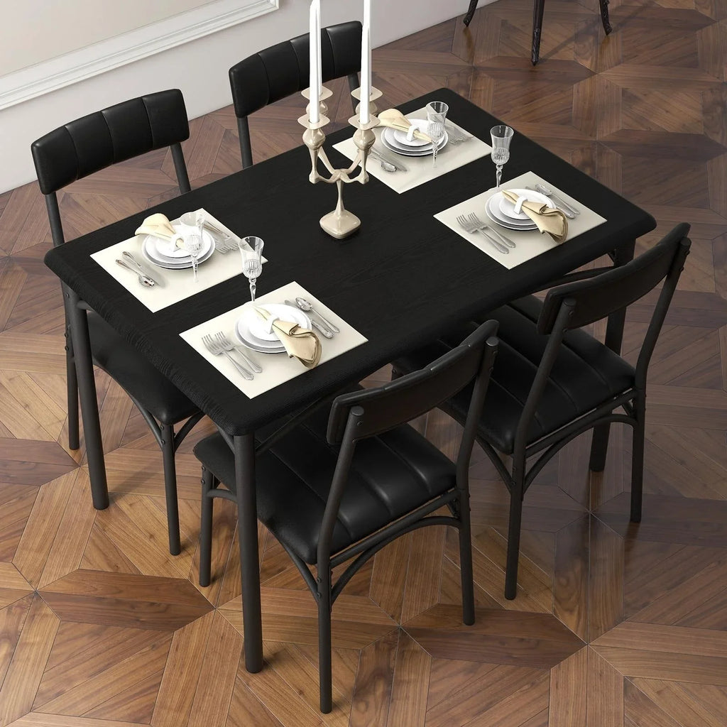 Set da pranzo rettangolare per 4 con sedie imbottite