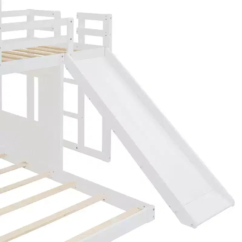 Letto a castello in legno Luxystar Twin Over Full con casetta da gioco, scivolo e sponde di protezione