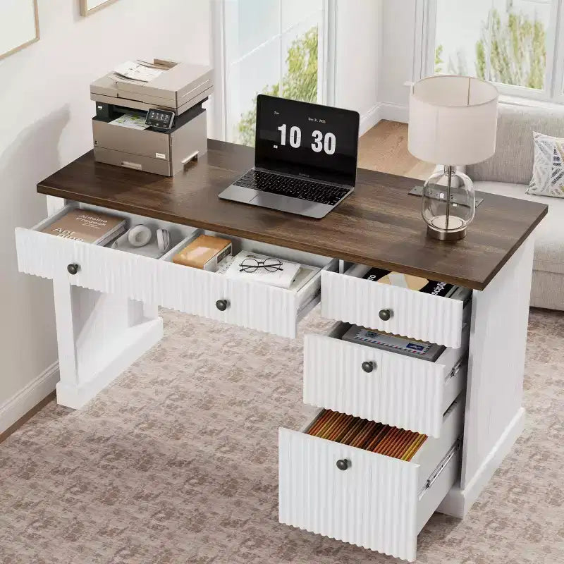 Meuble de rangement de bureau cannelé, bureau de direction moderne de 54 po avec station de recharge, bureau d'ordinateur en bois avec tiroirs classeurs pour bureau d'étude