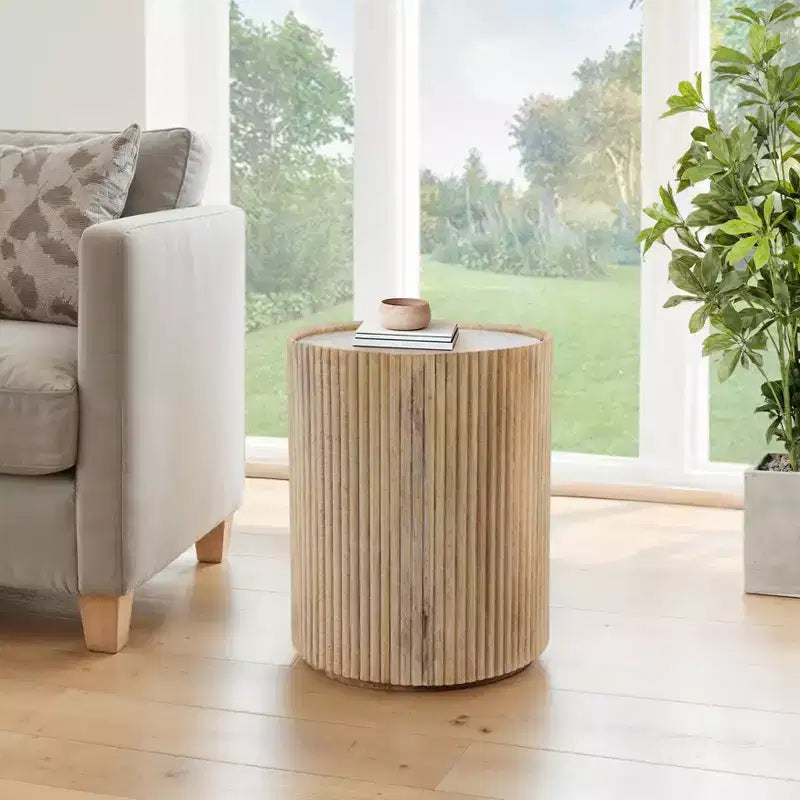 Tavolino Laterale Decorativo in Legno Scanalato con Piano in Marmo e Spazio Contenitivo - Piccolo Tavolino d'Appoggio per Arredo Camera da Letto o Soggiorno