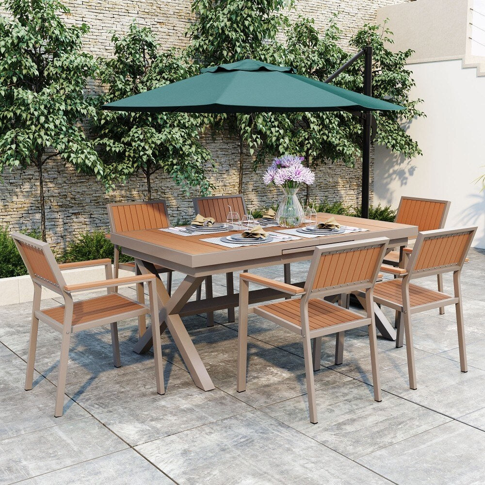 Set da pranzo da esterno moderno da 7 pezzi con sei sedie e un tavolo allungabile per patio