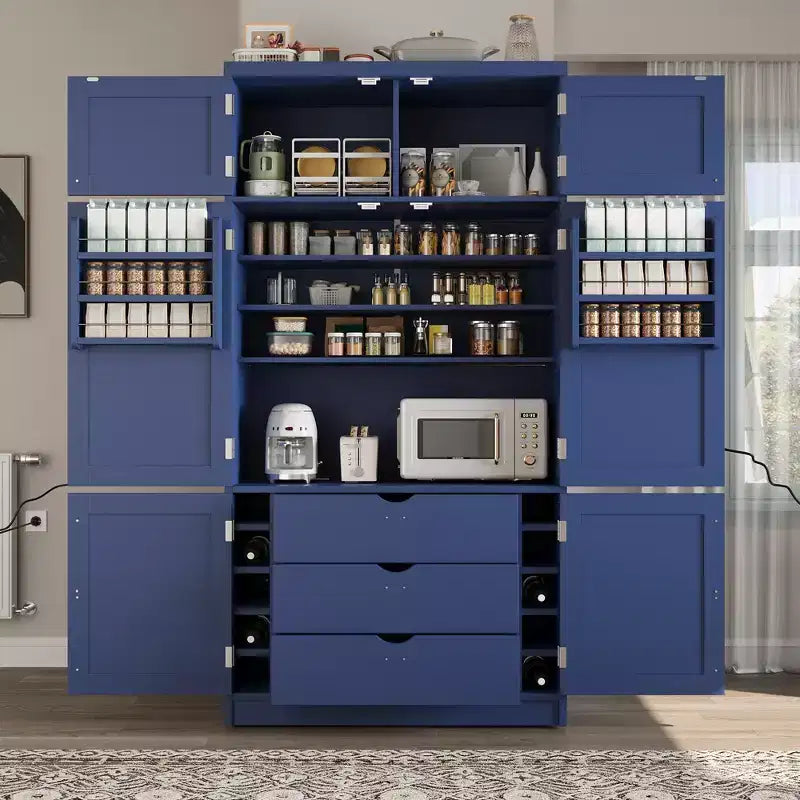 Dispensa Alta da Cucina con Prese di Corrente, Grande Credenza Autoportante con Supporto per Microonde, Cassetti, Scaffali, Portabottiglie e Ante con Ripiani