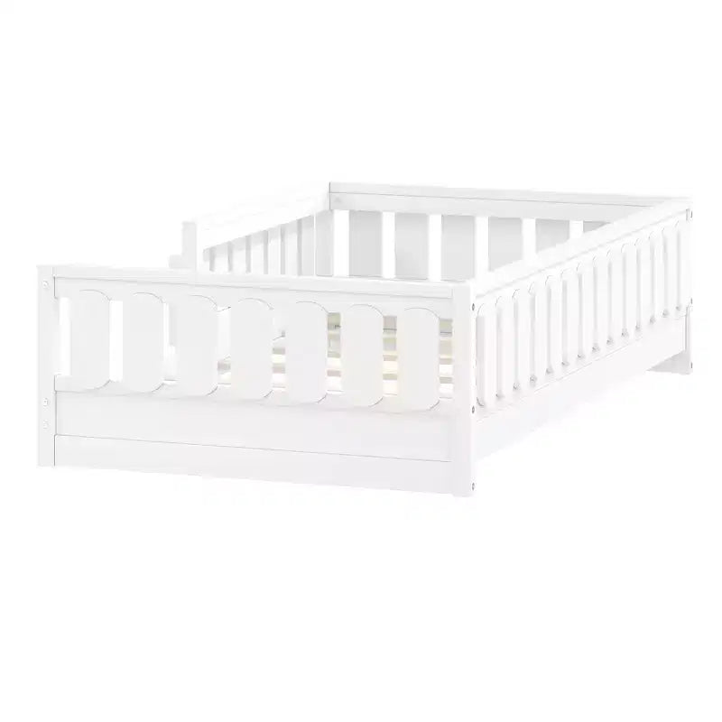 Struttura letto a piattaforma per bambini di dimensioni Twin e Full con sponda di protezione, librerie integrate e ripiani portaoggetti