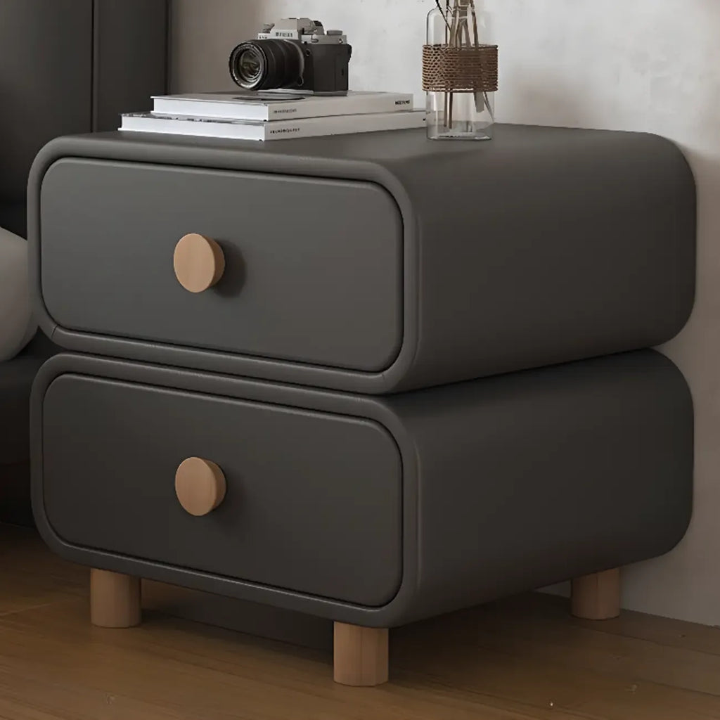 Comodino scandinavo in similpelle con finitura in similpelle