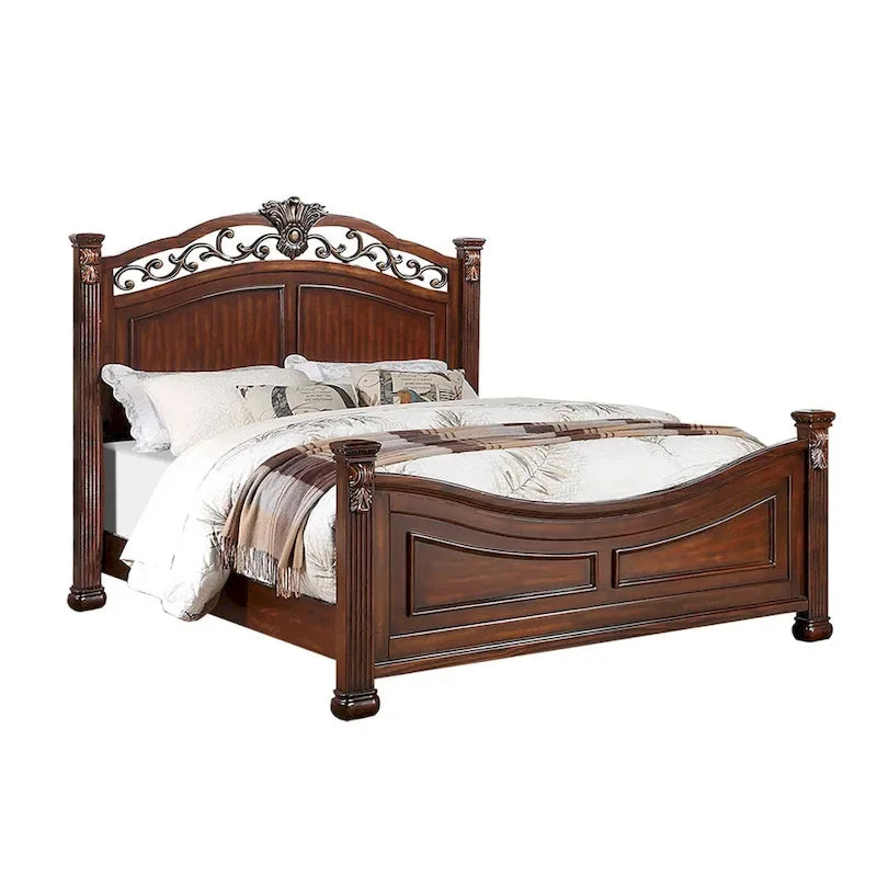 Letto in legno con testiera intagliata in ciliegio scuro