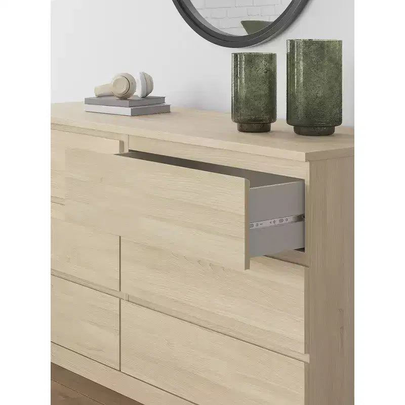 Commode à 6 tiroirs Ashley Modern Onita Signature Design, finition en bois brun naturel, sans quincaillerie
