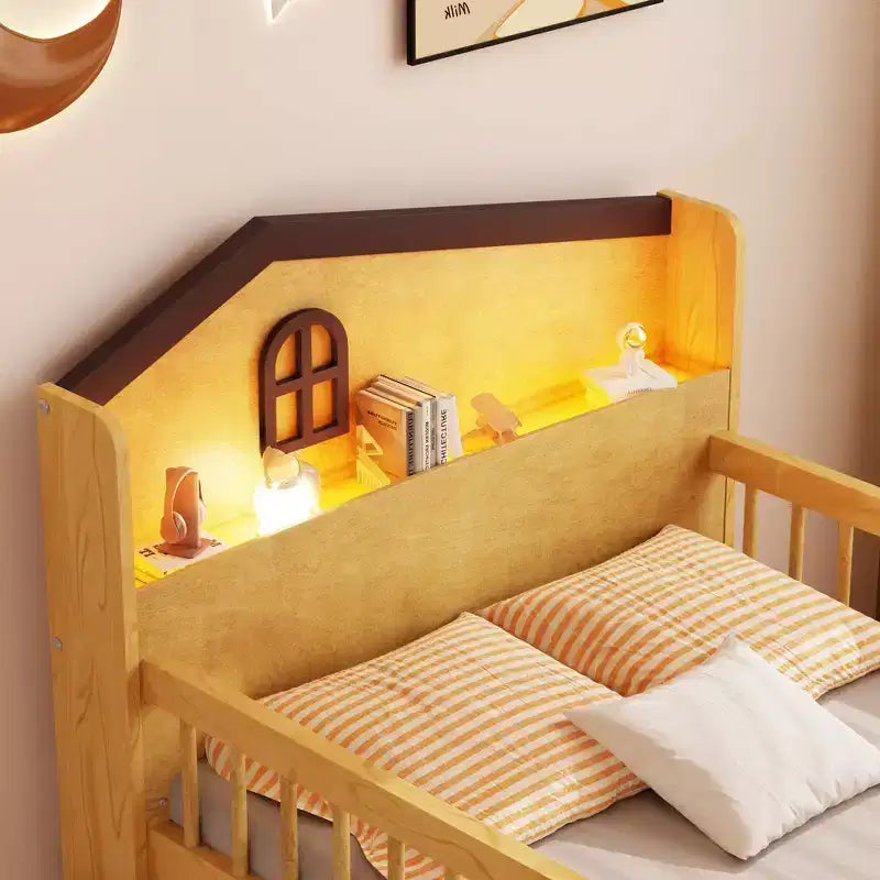 Letto a soppalco basso Whisen con luci a LED, testiera a forma di casetta e cassetti portaoggetti, struttura solida