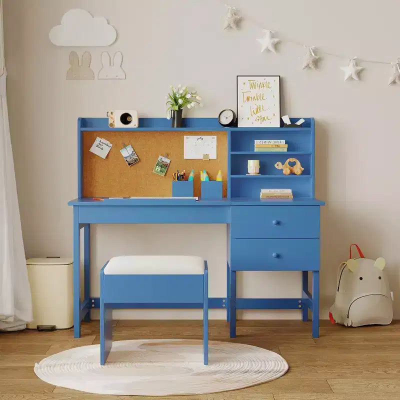 Set scrivania e sedia per bambini, tavolo da studio in legno con piano inclinabile regolabile, cassetti e bacheca in sughero - Set scrivania per lo studio dei bambini