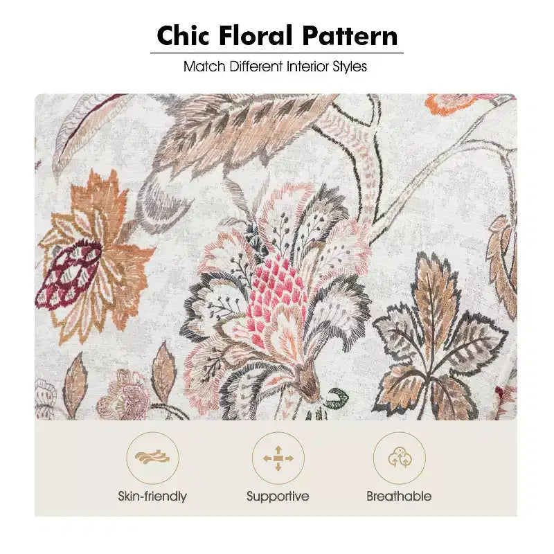 Poltrona Araceli Tradizionale in Legno Imbottita Floreale con Schienale Alto e Borchie | ART OF LIVING DESIGNS