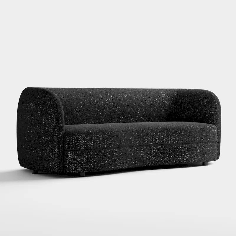 Divano curvo moderno Ophelia con braccioli in bouclé, seduta a rene e gambe rotonde in legno di Furniture of America