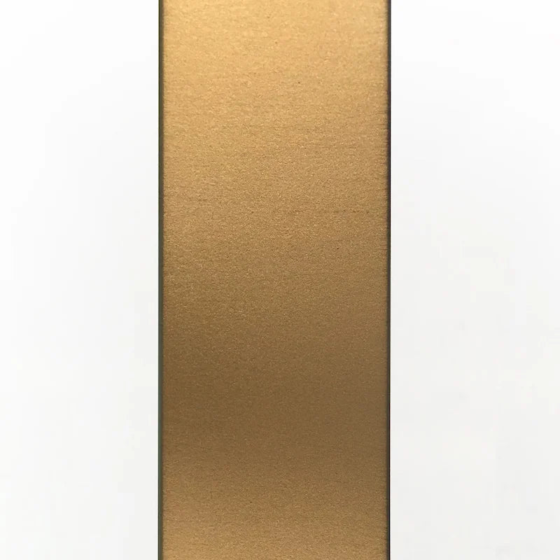 Tavolino Dixon X-Base in metallo e vetro con finitura ottone dorato