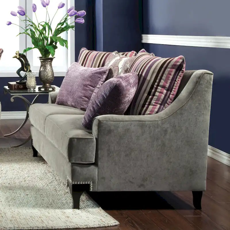 Divanetto imbottito Gisc Contemporary Fabric con borchie di Furniture of America