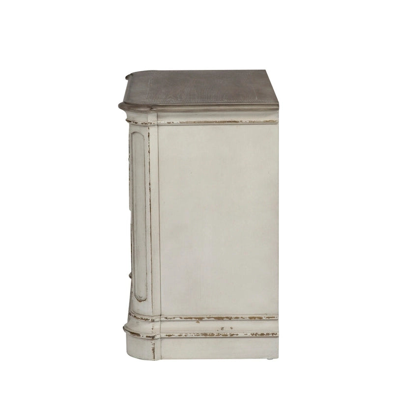 Letto con pannelli, cassettiera con specchio e comodino Magnolia Manor