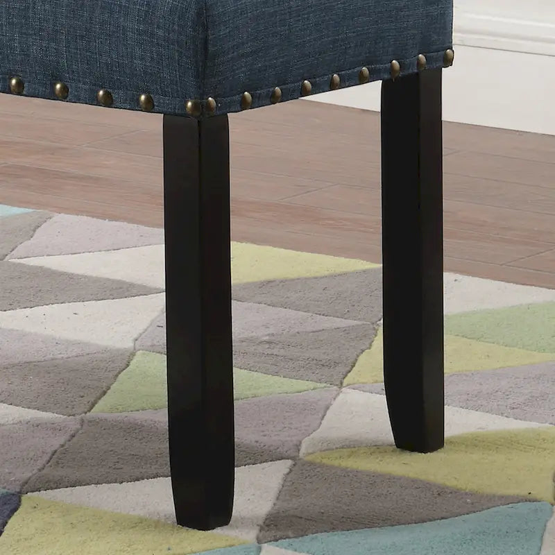 Panca da pranzo in tessuto Biony di Roundhill Furniture con finiture borchiate