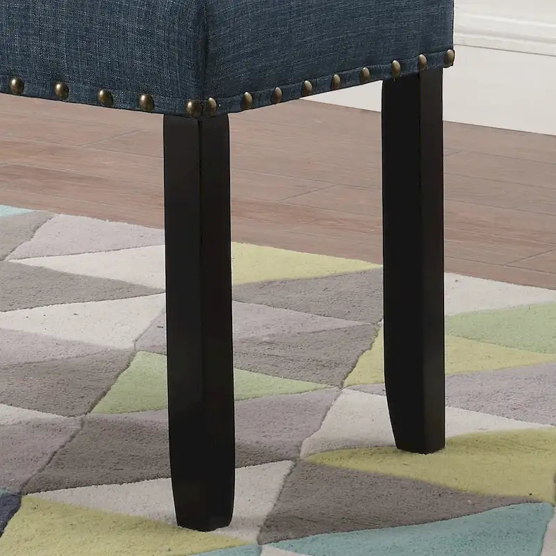 Panca da pranzo in tessuto Biony di Roundhill Furniture con finiture borchiate