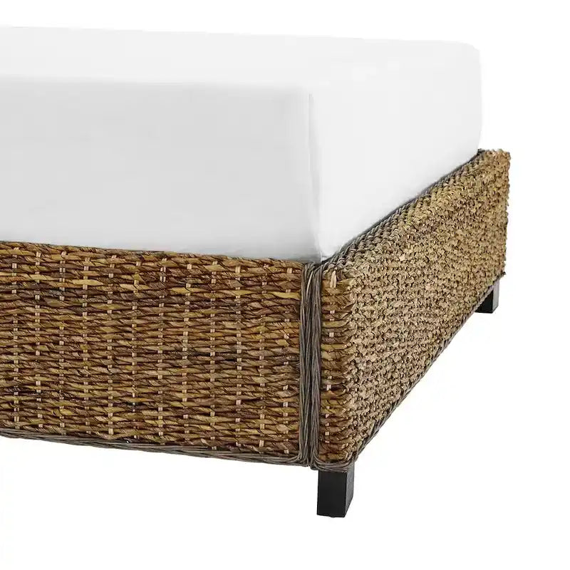Crosley Serena Queen Bed Serena Queen Bedset