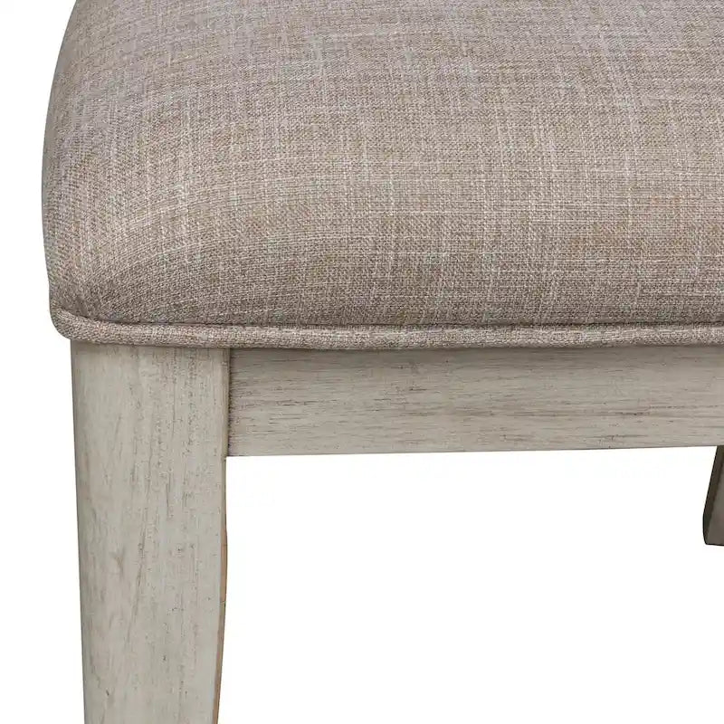 Sedia laterale imbottita con schienale a scala in bianco anticato "Farmhouse Reimagined" (set da 2)