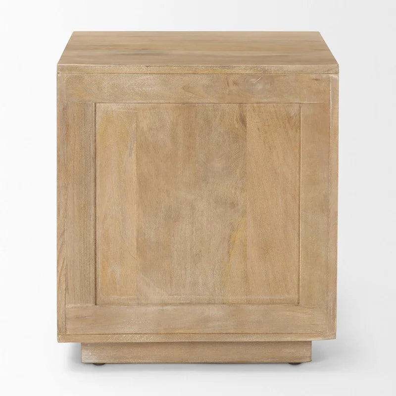 Tavolino d'appoggio Grier in legno marrone chiaro con inserti in canna intrecciata