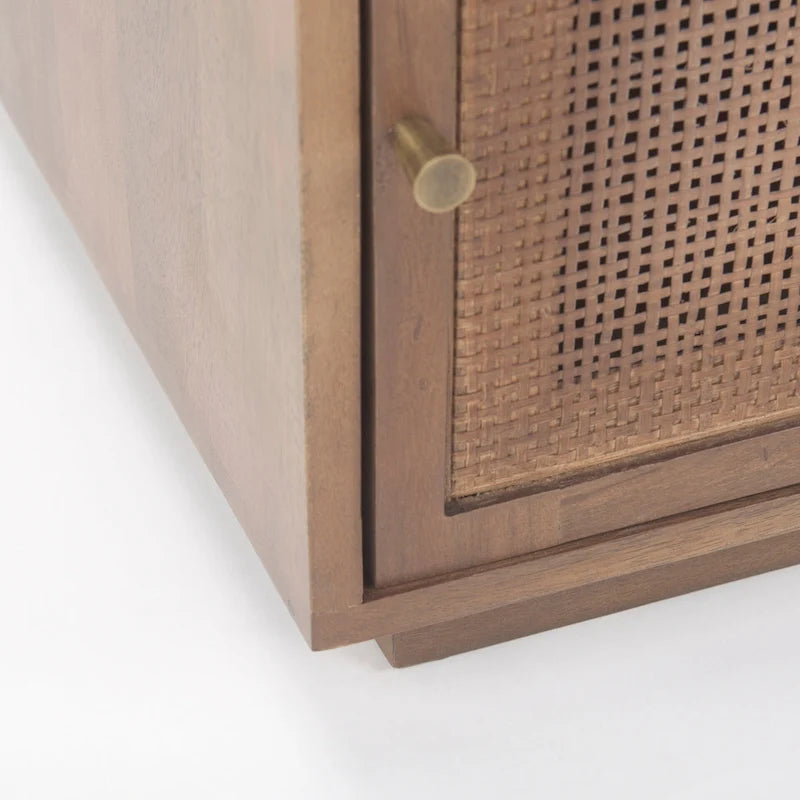 Tavolino d'appoggio Grier in legno marrone chiaro con inserti in canna intrecciata