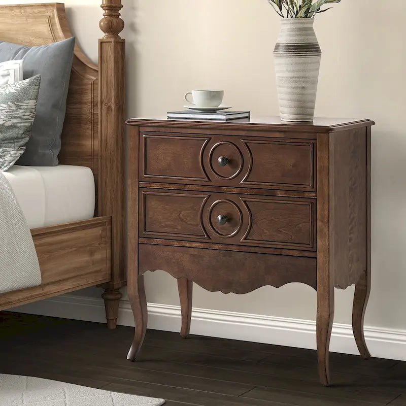 Comodino tradizionale Sidney a 3 cassetti con prese e USB integrate di HULALA HOME