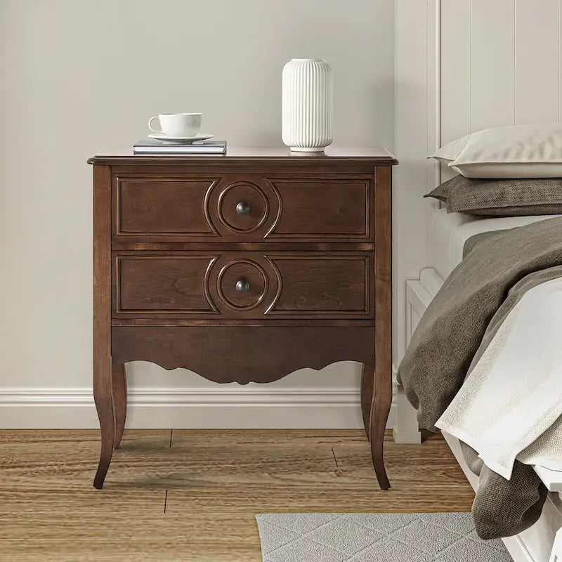 Comodino tradizionale Sidney a 3 cassetti con prese e USB integrate di HULALA HOME