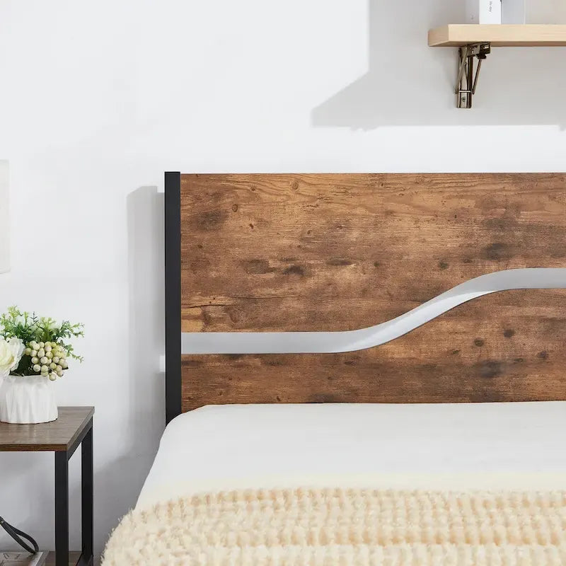 Javlergo Base Letto a Piattaforma in Metallo con Testiera e Pediera in Legno, Struttura Letto Industriale in Metallo Nessuna Rete a Molle Necessaria