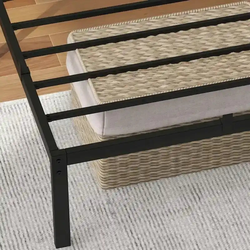 Base Letto a Piattaforma in Metallo Resistente da 14 Pollici, Nessuna Rete a Molle Necessaria