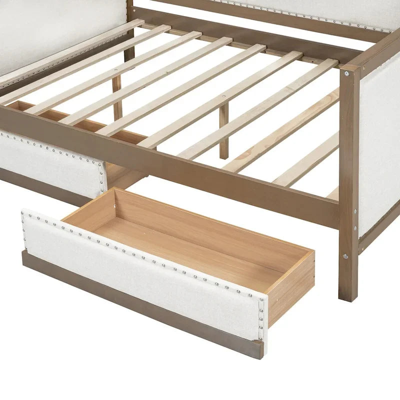 Divano letto imbottito matrimoniale Nestfair con letto estraibile o 2 cassetti e decorazioni a chiodini