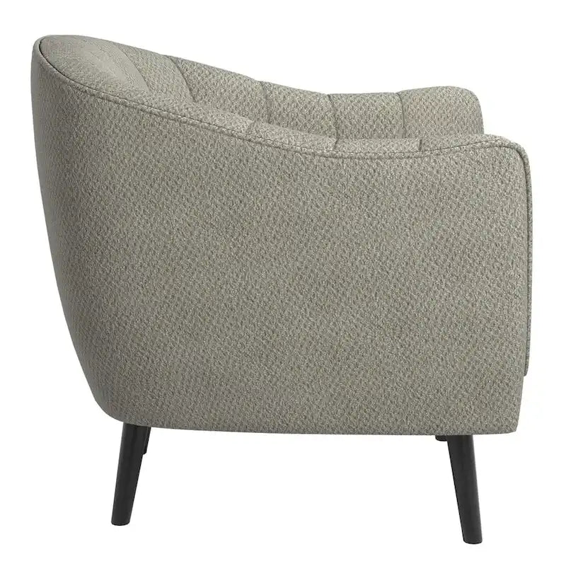 Poltrona Neath Mid-Century trapuntata a canali con rivestimento del cuscino rimovibile di iNSPIRE Q Classic