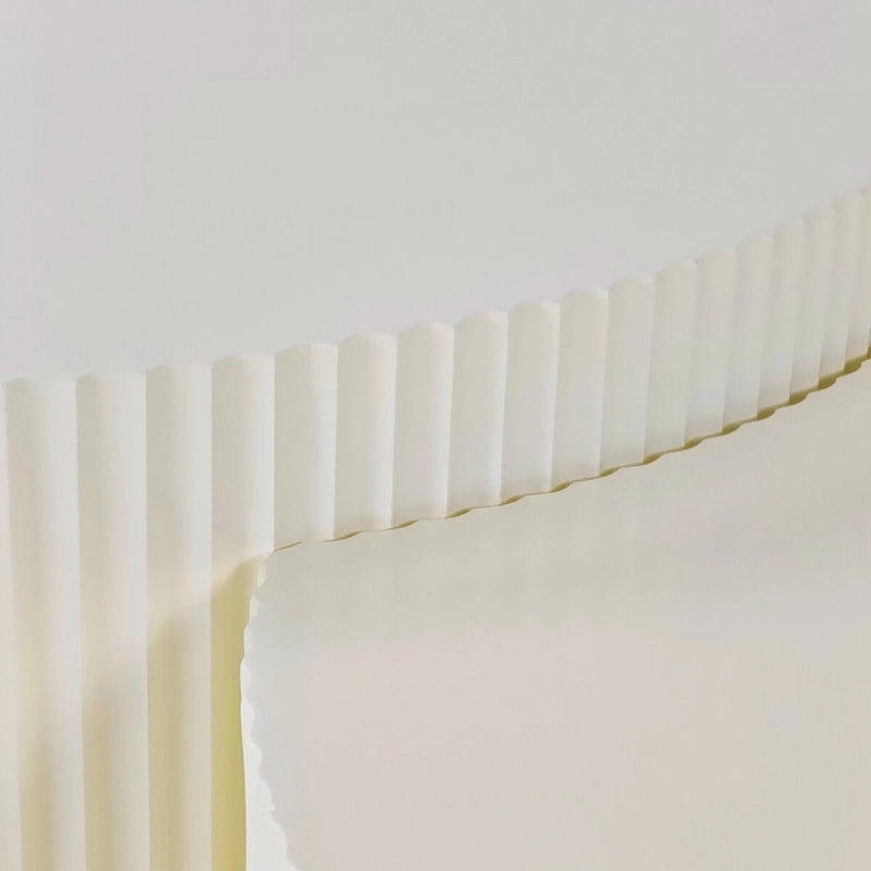 Vertical Stripe Design Nesting Coffee Table Set