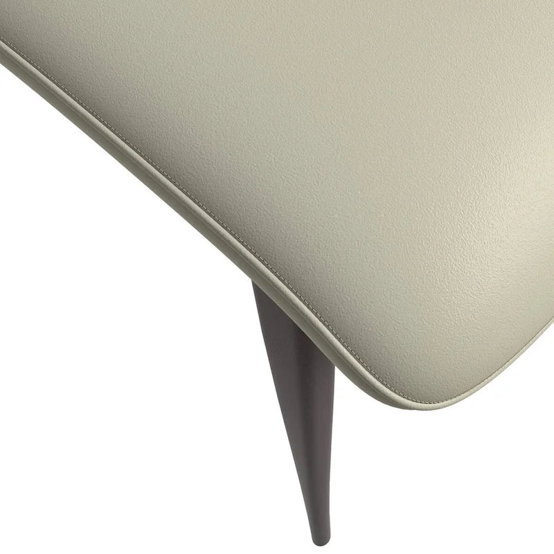 Sedia da pranzo Aspen con sedile in pelle in metallo nero di LeisureMod