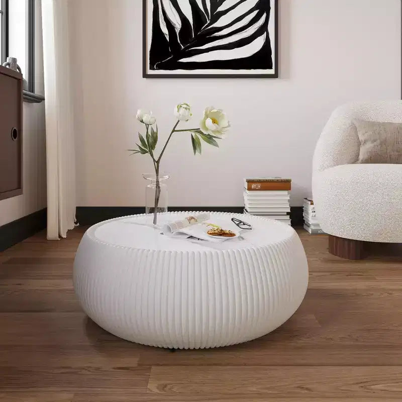 Tavolino Moderno Rotondo a Tamburo Okak con Piano in Marmo e Lato in Pelle, Tavolino da Centro alla Moda per Soggiorno, Camera da Letto
