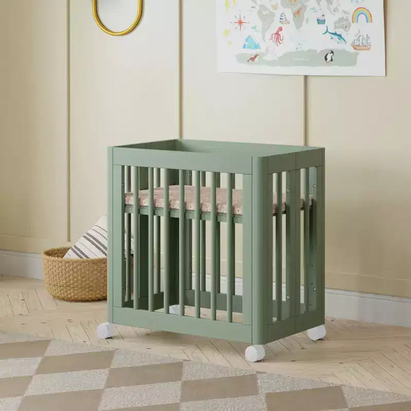 Culla convertibile Babyletto Yuzu 8-in-1 con kit di conversione per tutte le fasi