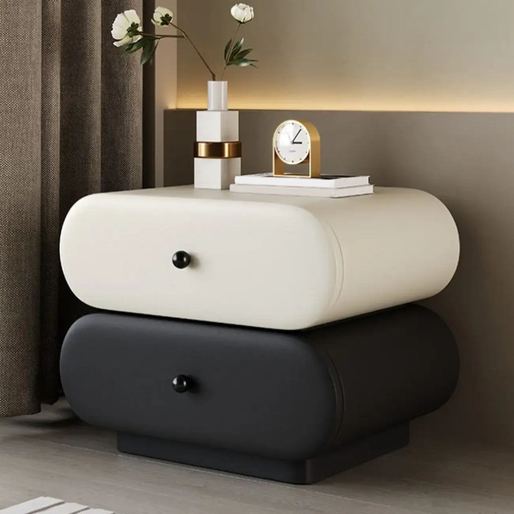 Comodino moderno bicolore con cassetti contenitori