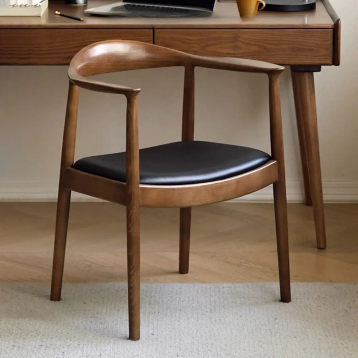 Sedia da pranzo scandinava con braccioli, seduta intrecciata in legno curvo