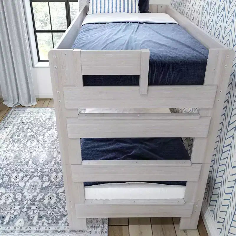 Letto a castello in legno massello Plank+Beam, stile rustico, singolo su singolo, per adulti
